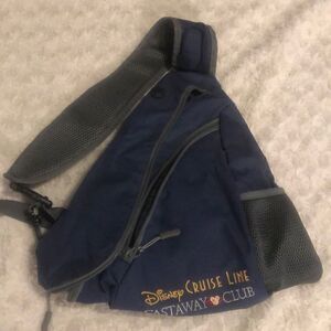 Disney Cruise Line Cast Away Club Shoulder Sling Travel Zip Unisex Bag
